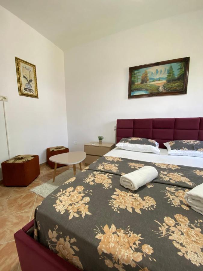 The Hood - Shkodra Backpackers Hostel Exteriér fotografie