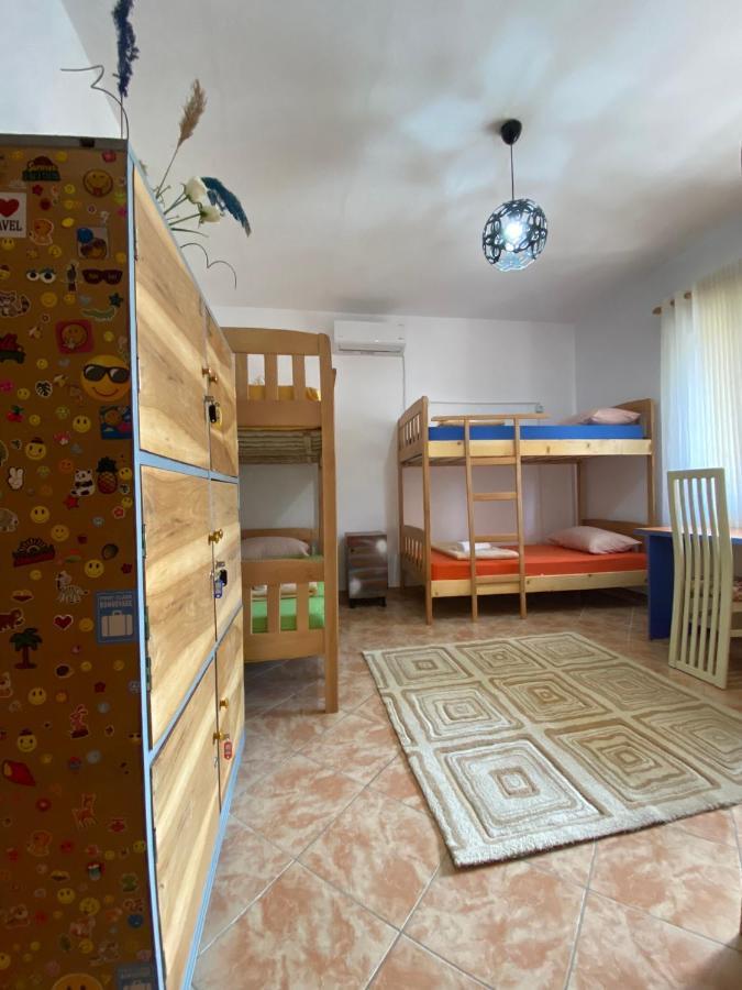 The Hood - Shkodra Backpackers Hostel Exteriér fotografie