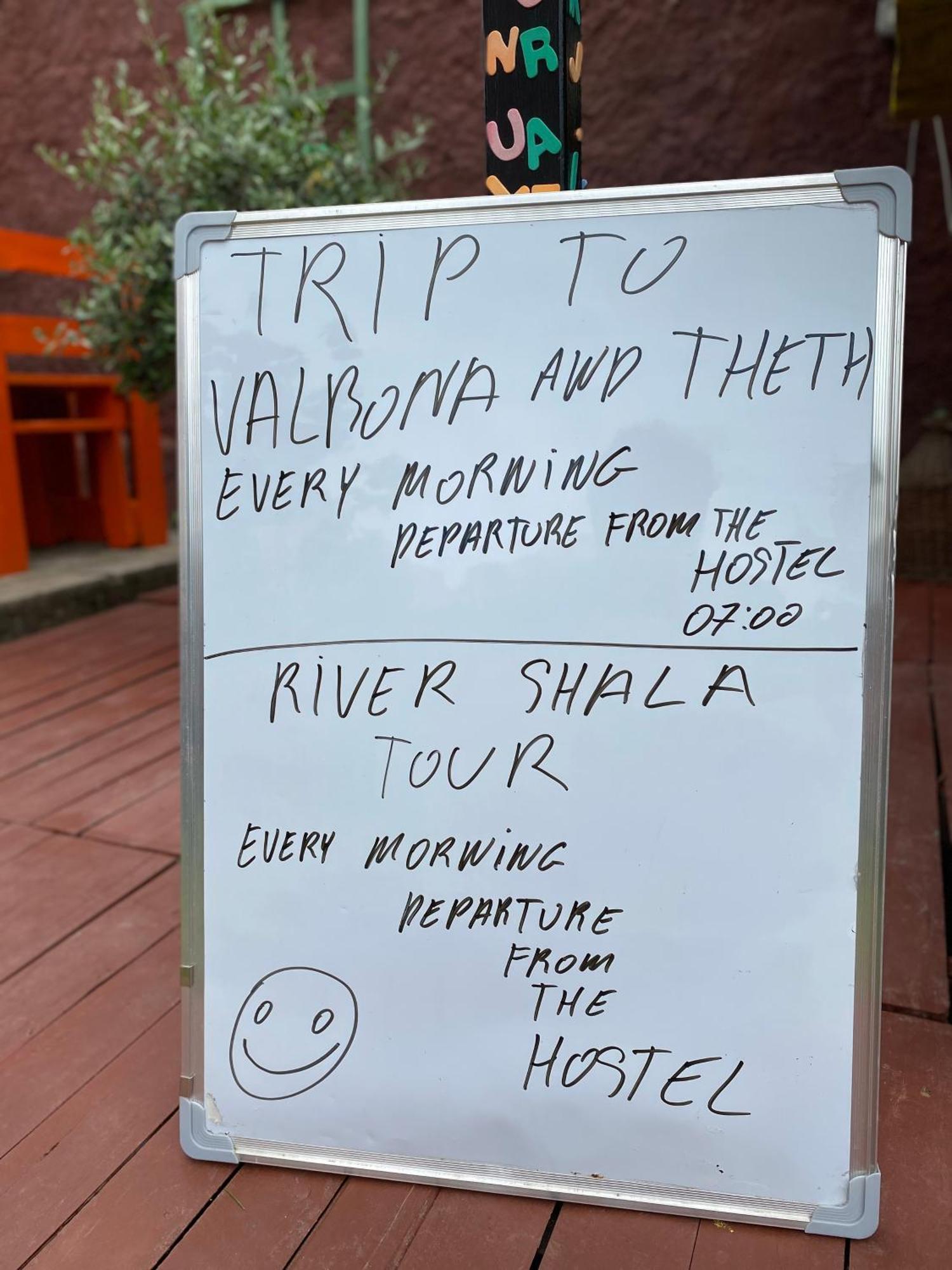 The Hood - Shkodra Backpackers Hostel Exteriér fotografie