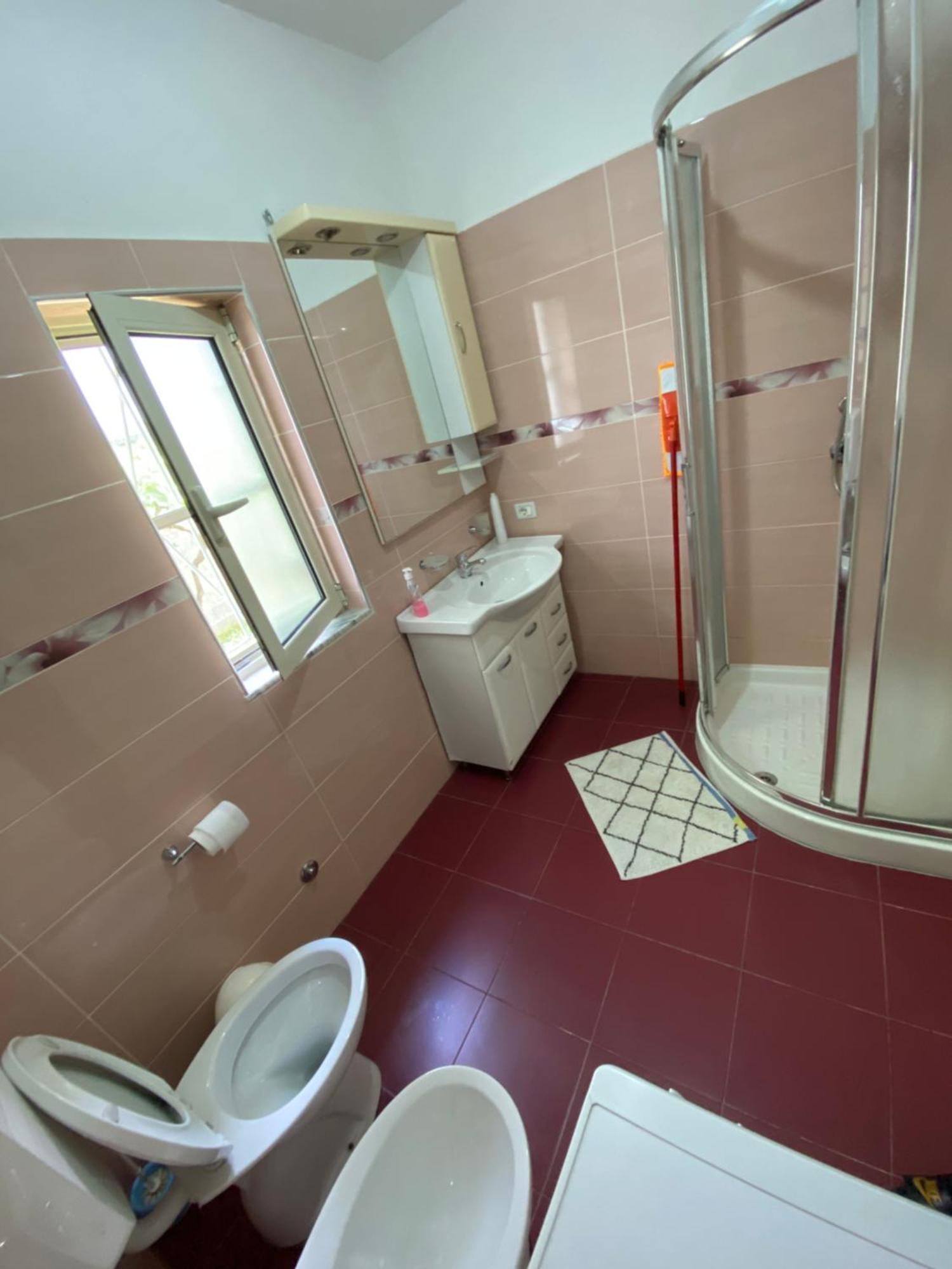The Hood - Shkodra Backpackers Hostel Exteriér fotografie